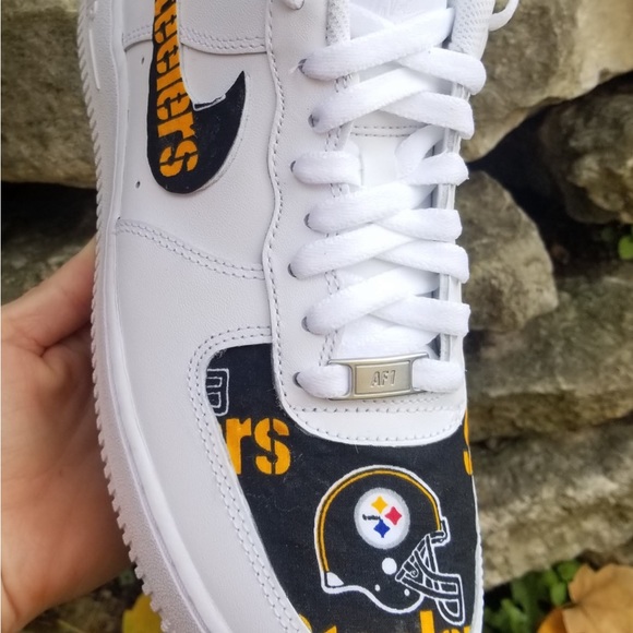 Nike custom Pittsburgh Steelers Air Force one - Picture 2 of 2